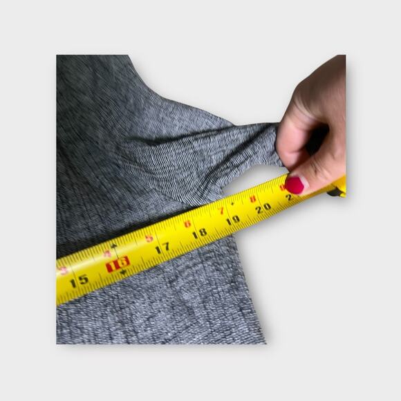 Soft Surroundings Linen Blend Women's Gray and Black Ruffle Trim Open Cardigan M - Picture 2 of 7